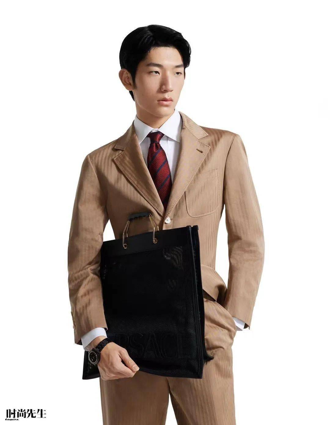李佳辉 |《时尚先生》大片,包袋男装型录_工作_北京_装饰
