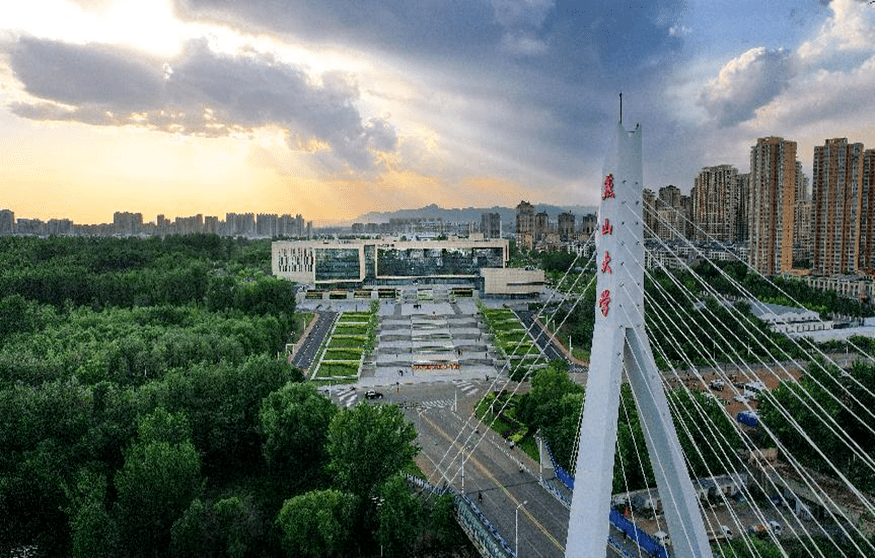 燕山大学鸟瞰图图片