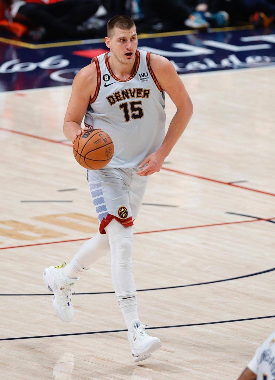 有一种神奇,叫约基奇!爱喝可乐的胖子成了fmvp_中锋_掘金_能力