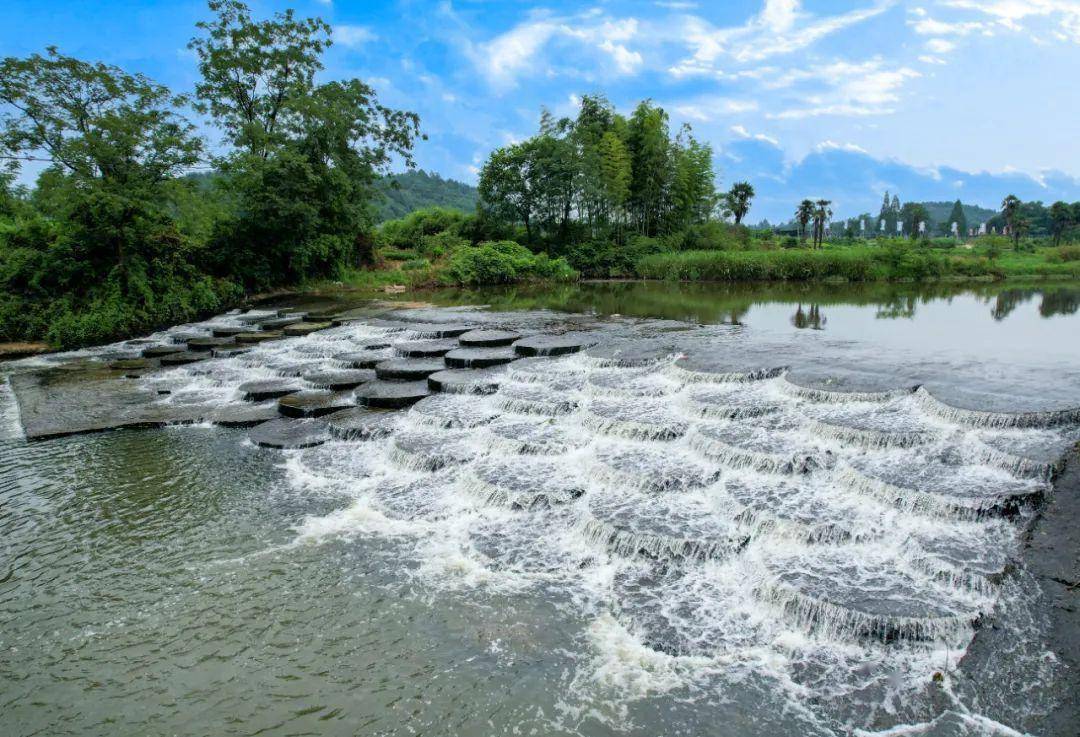 【上饶天下show之万年县】万年这个乡是苏东坡后裔居住地,如今是特色