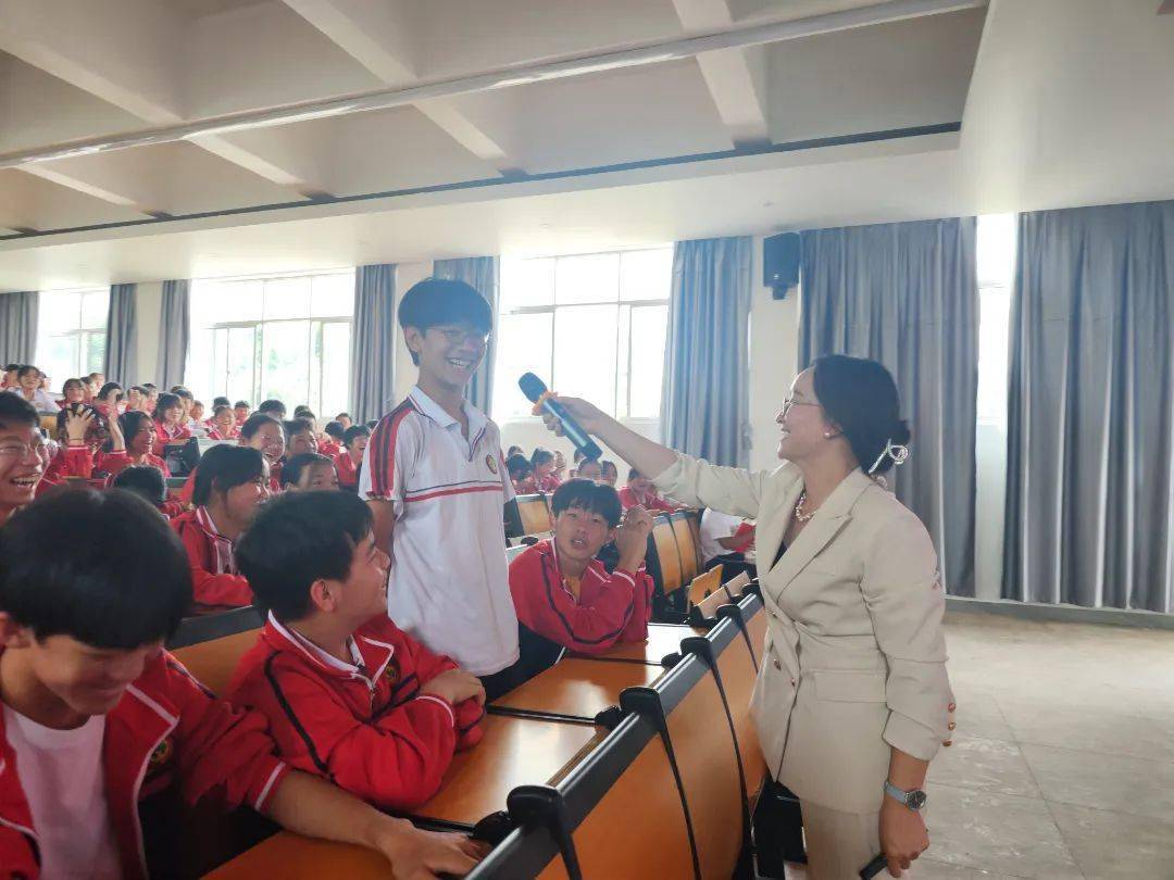云龙县汤涧九年制学校永平县职业高级中学南涧县南鹏高级中学end来源