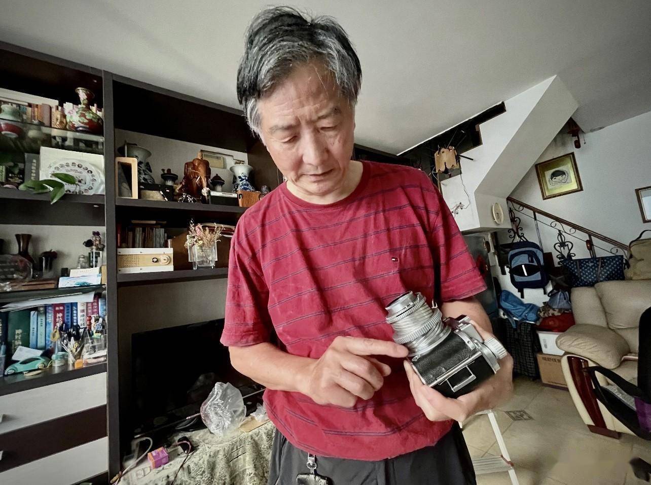 北京沈铭:三十年撰文不止的相机文化学者,他若称第二无人敢第一_研究