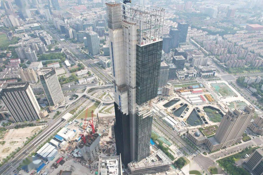 原来它是上海杨浦的最高新地标——新江湾城尚浦领世双子塔其中的一座
