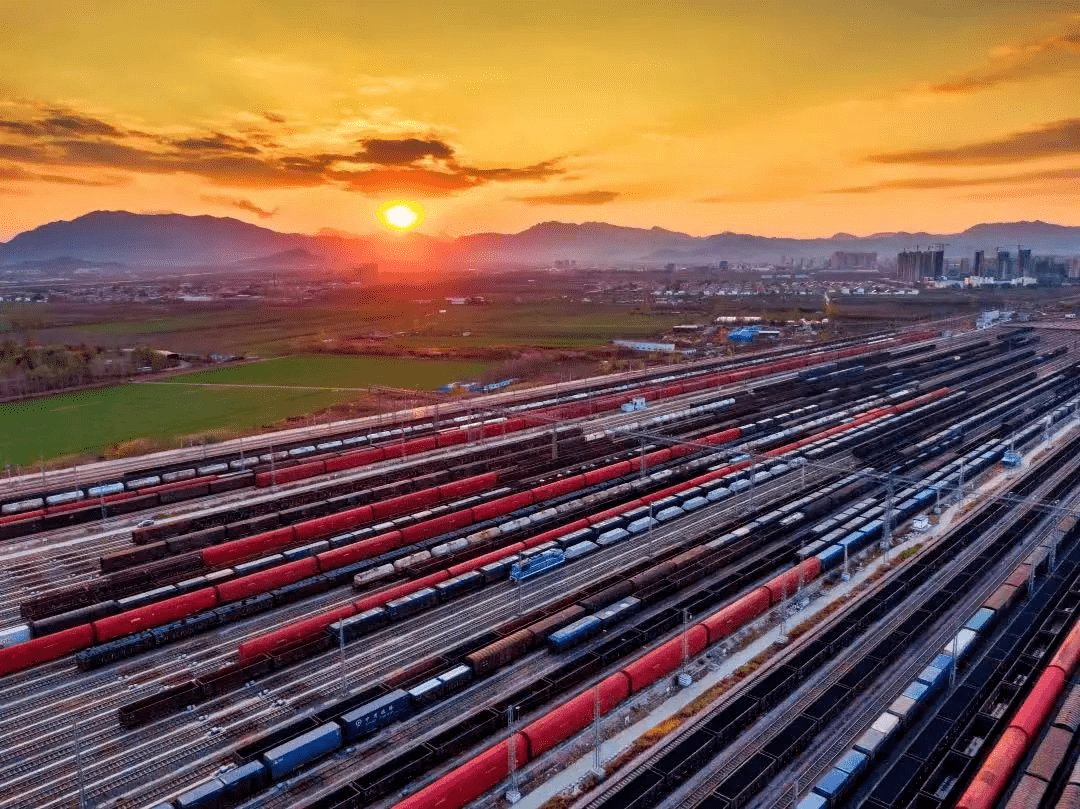 全國鐵路7月1日起實行新的列車運行圖_動車組_字頭_需求