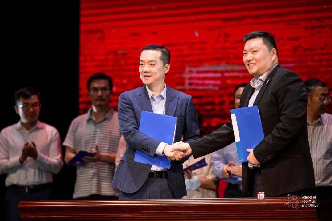 诚心携手 共谱华章|我校与三家市级单位签约共建教学实践基地_上海