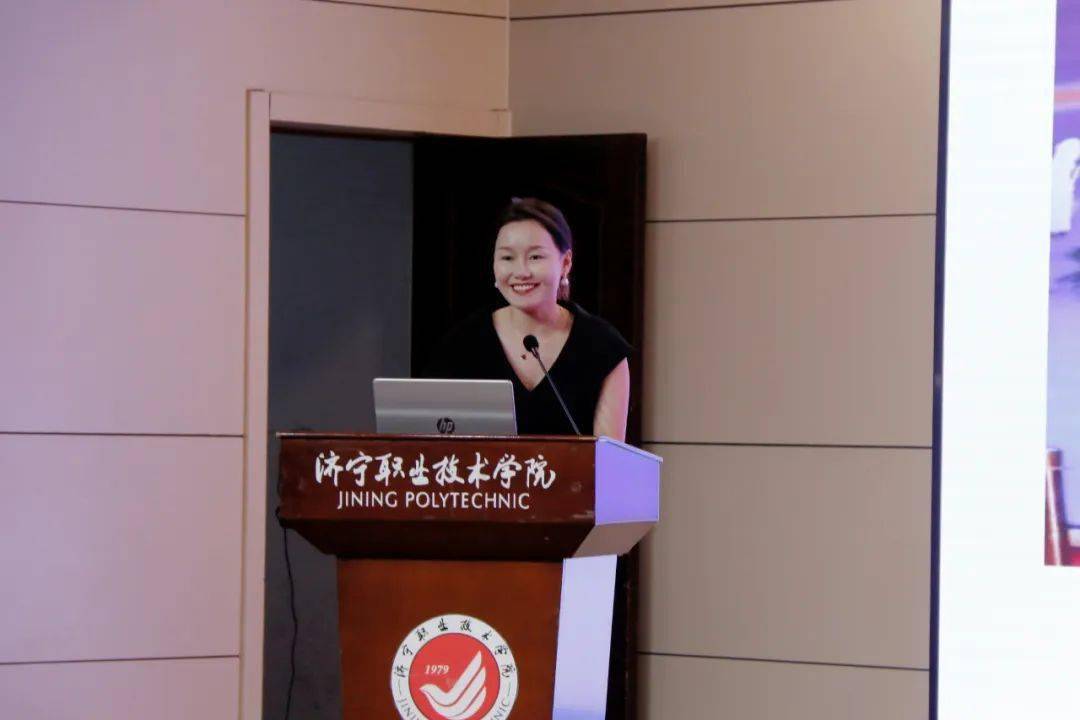 山东省大学生就业引航计划宣讲会(济宁专场)暨"青鸟