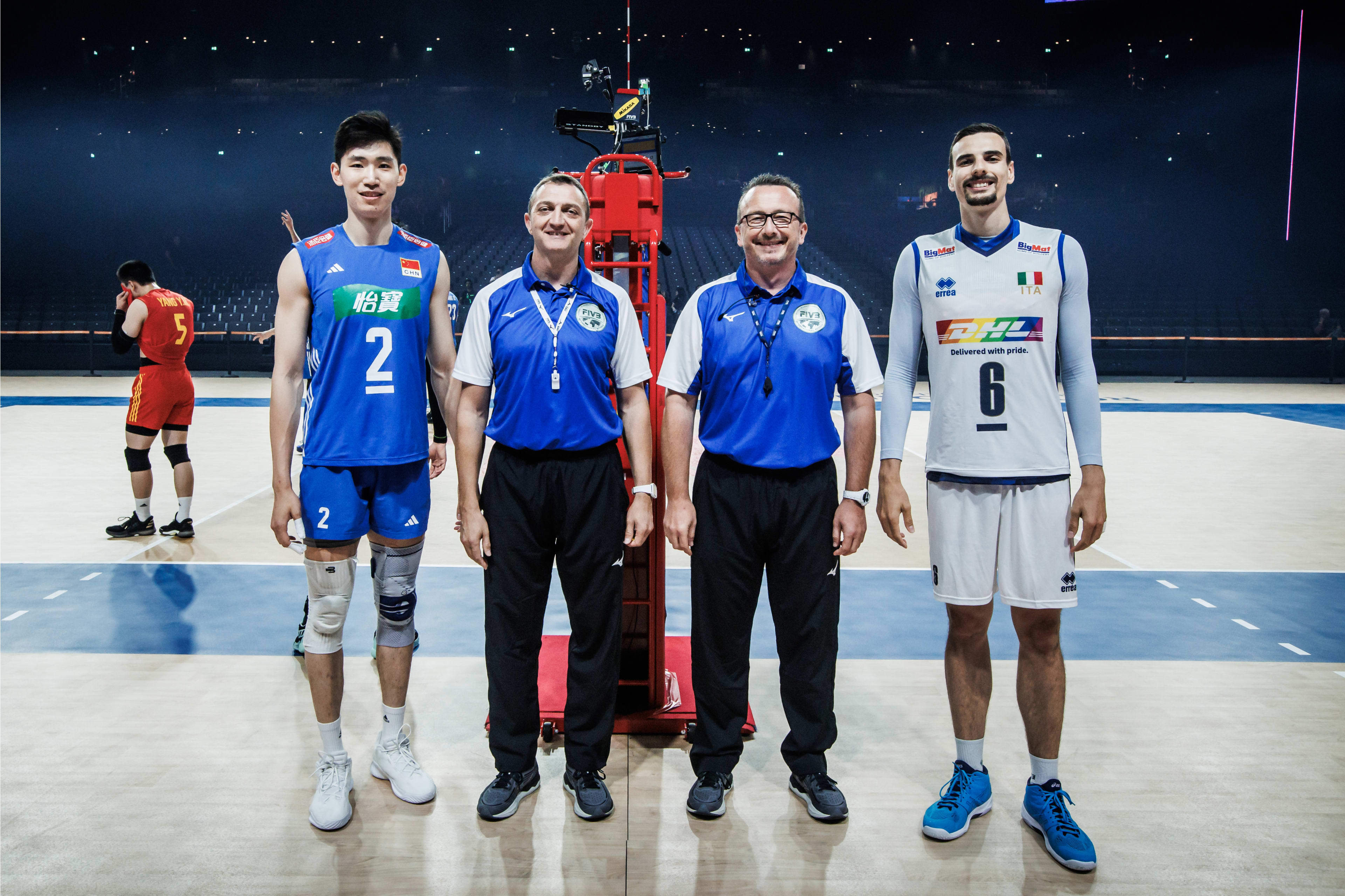 世界男排联赛遭六连败,中国队轮换阵容积累经验_主攻_张景胤_接应