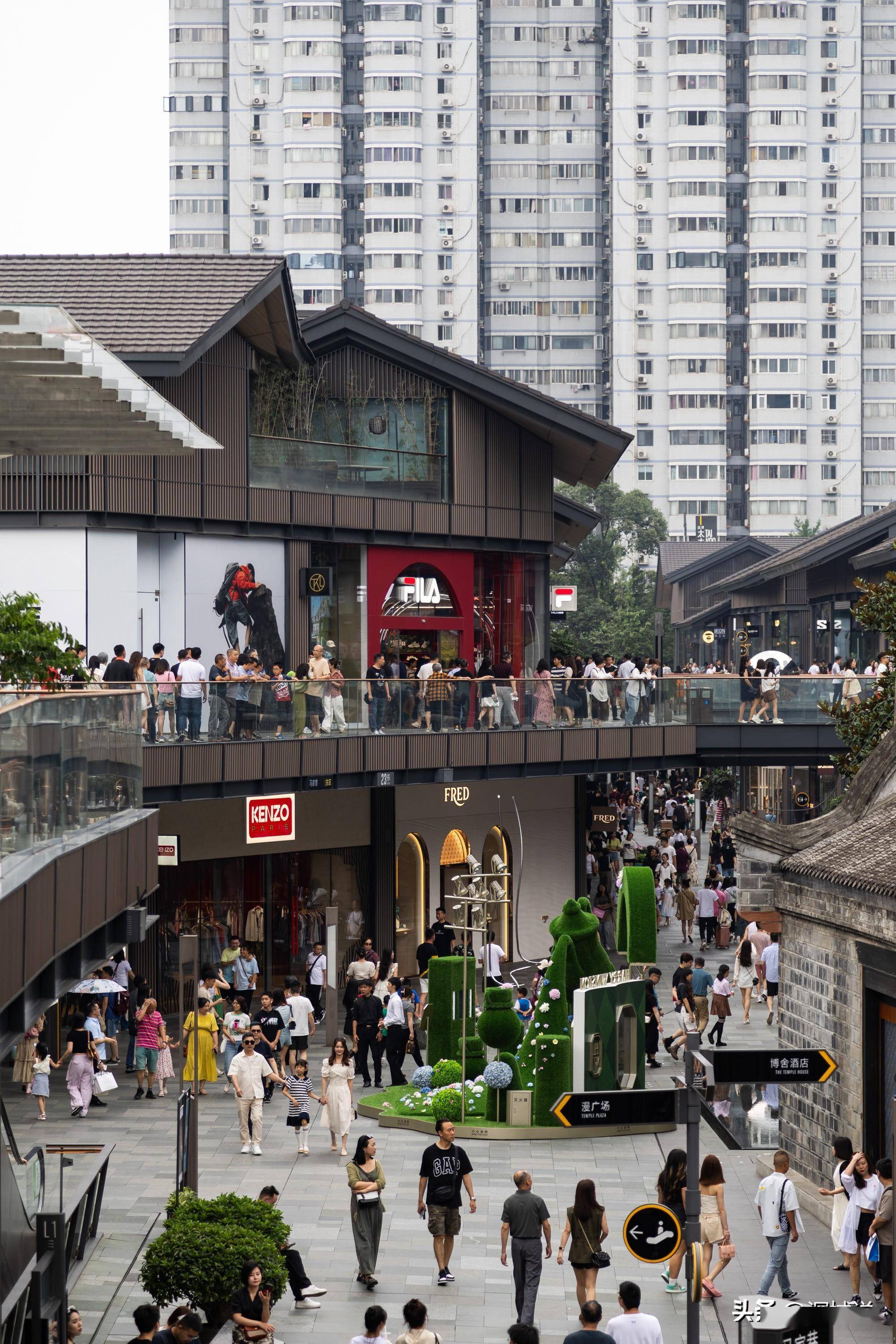 端午假期来了成都太古里迎来假期人潮你出门玩儿了吗