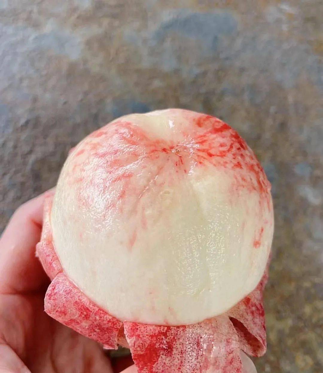 夏天真的好幸福呀.可以吃到那么多好吃的水果水蜜桃yyds!