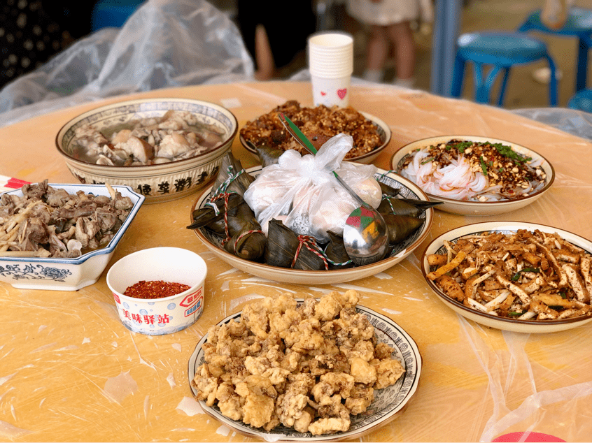 看舞龙,听红歌,品百膳宴,礼州镇端午好热闹!