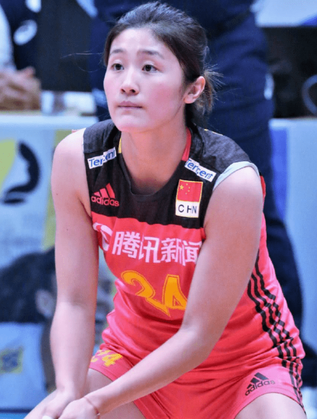 女排名将刁琳宇：“板凳”上走出来的主力二传，运动生涯坎坷心酸_父母_蔡斌_江苏