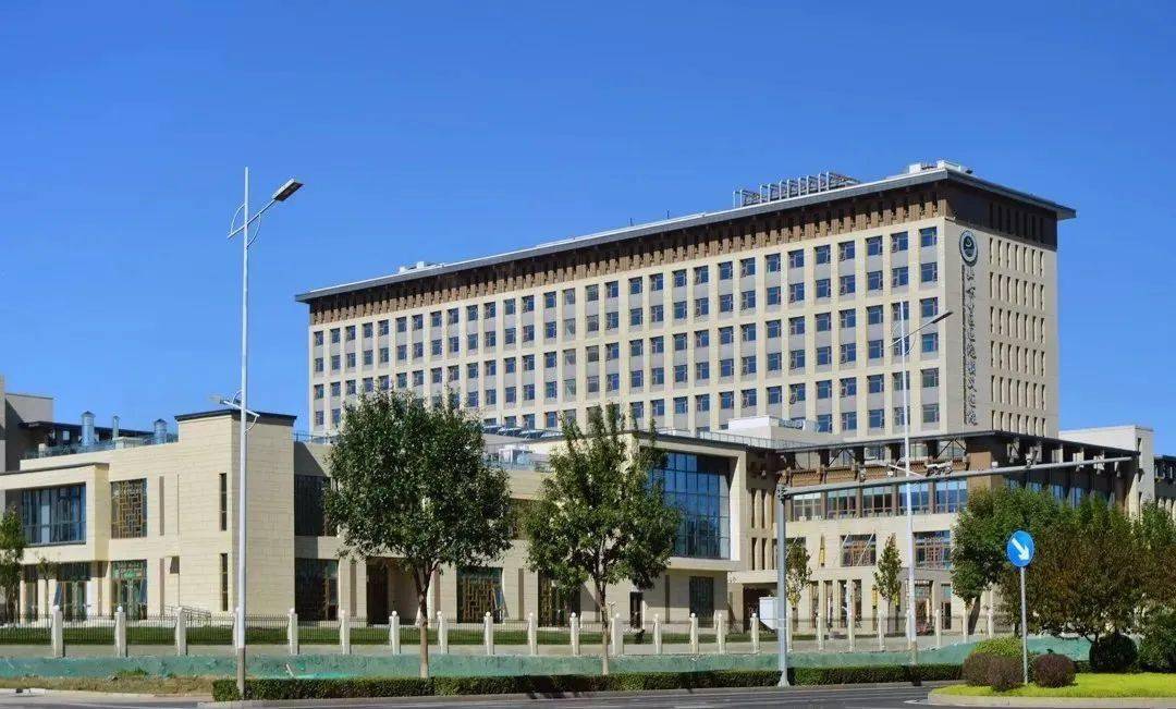 北京中医院顺义院区摄影:李冬云北京银行总部摄影:李冬云顺义南法信