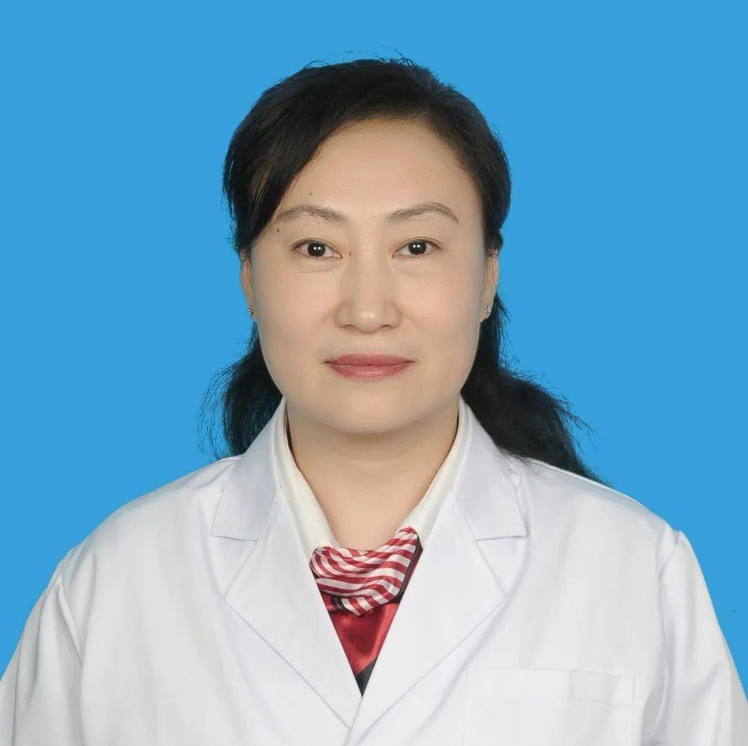 皮肤病专家王红教授,孙明霞教授到淄博市中医医院院总部开展义诊活动