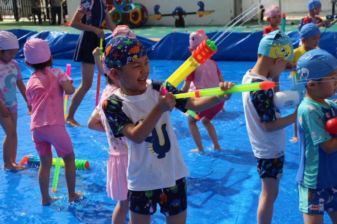 五台实验幼儿园泡沫之夏活动!