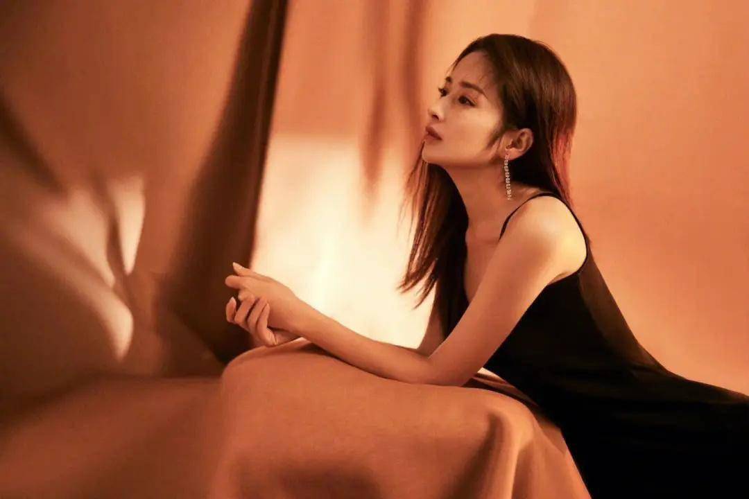 《如果爱3》中,两人会为彼此准备惊喜,付辛博对着颖儿唱情歌,她的满眼