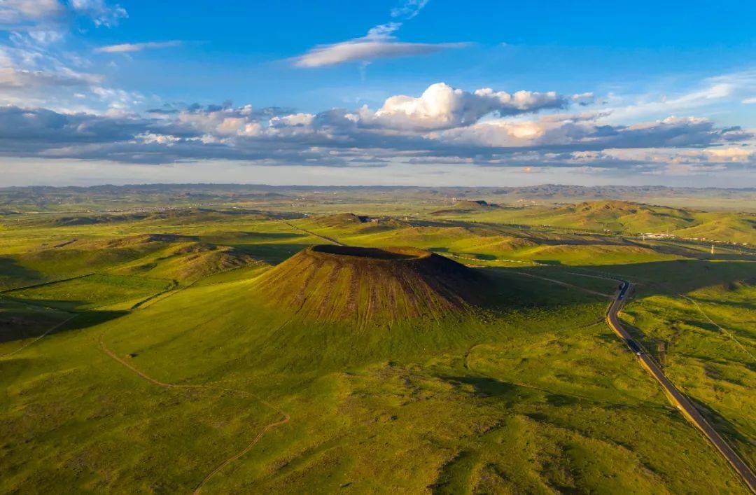 乌兰察布最美季节待君来_旅游_草原_游客