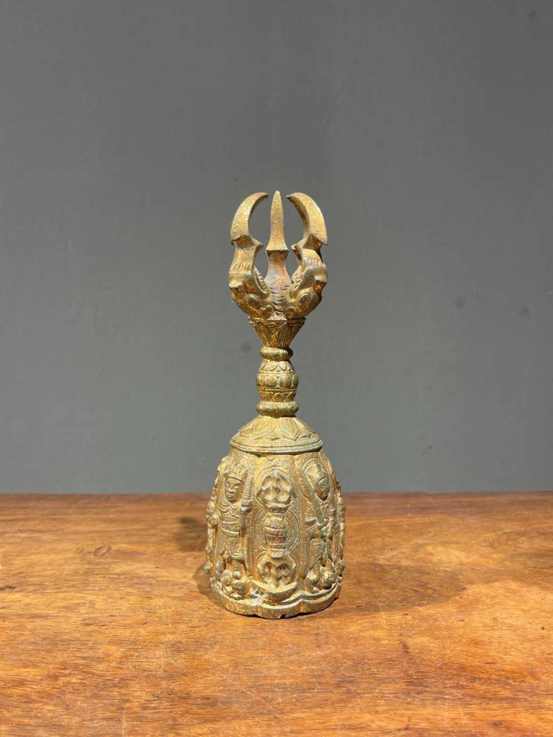 用之美—宗教信徒的美物 ▎精美的佛教法器与佛像_表面_坐像_青铜