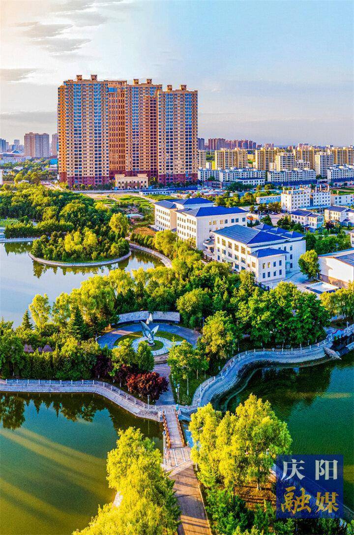 【图说庆阳】西峰区南湖公园:盛夏纳凉好去处_张应君_仙境_蓝天