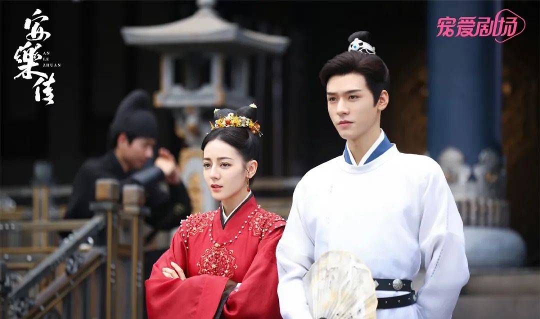剧说精彩丨同样是古装红衣，迪丽热巴《安乐传》与任敏《玉骨遥》对比，差异明显。_气质_角色_观众