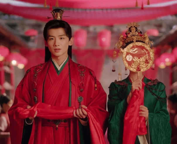 古装剧的婚服为什么都是"红男绿女"?_青色_礼服_红色