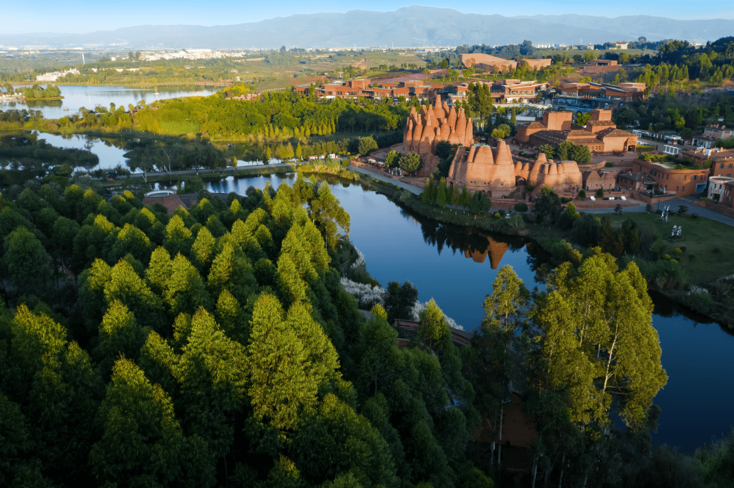 弥勒东风韵葡萄艺术节|一座城市的文化表达_时装_民族_活动