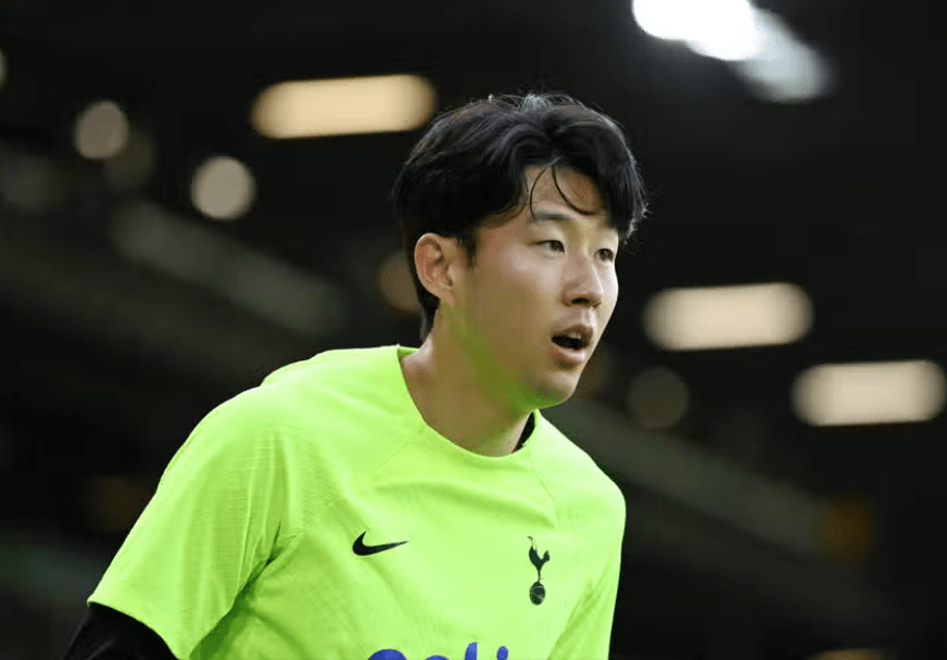 孙兴慜:伤病影响大,新赛季我会变强_沙特_热刺_足球