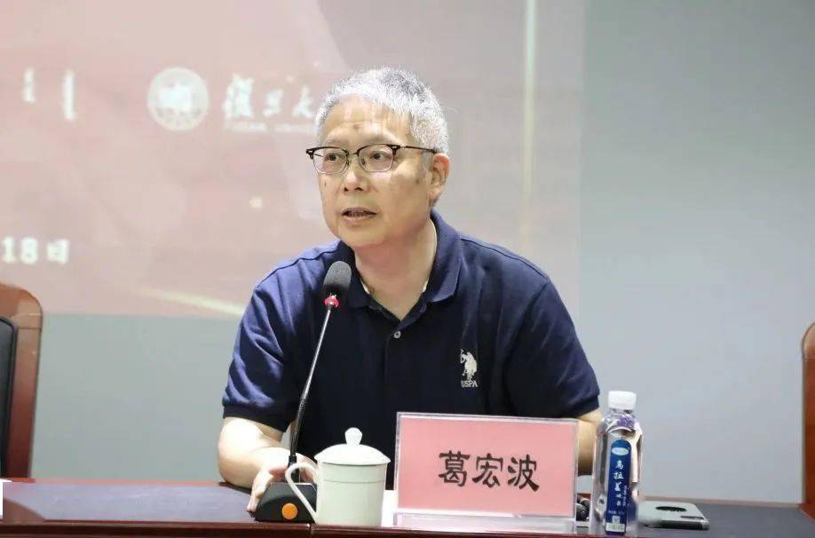 锡林郭勒职业学院院长图片