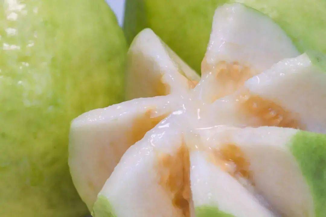 【台湾奶油芭乐】35.8元5斤!水果界的"脂肪杀手",低热量,高vc!