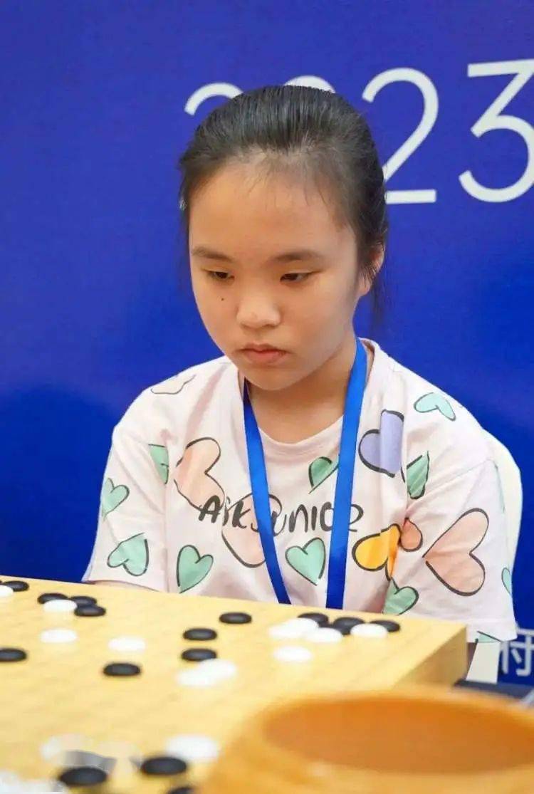 12岁棋手叶子萌定段成功,成为三明首个围棋职业棋手_女子组_青少年