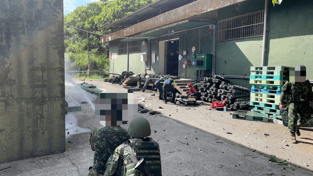 天水弹药库爆炸图片