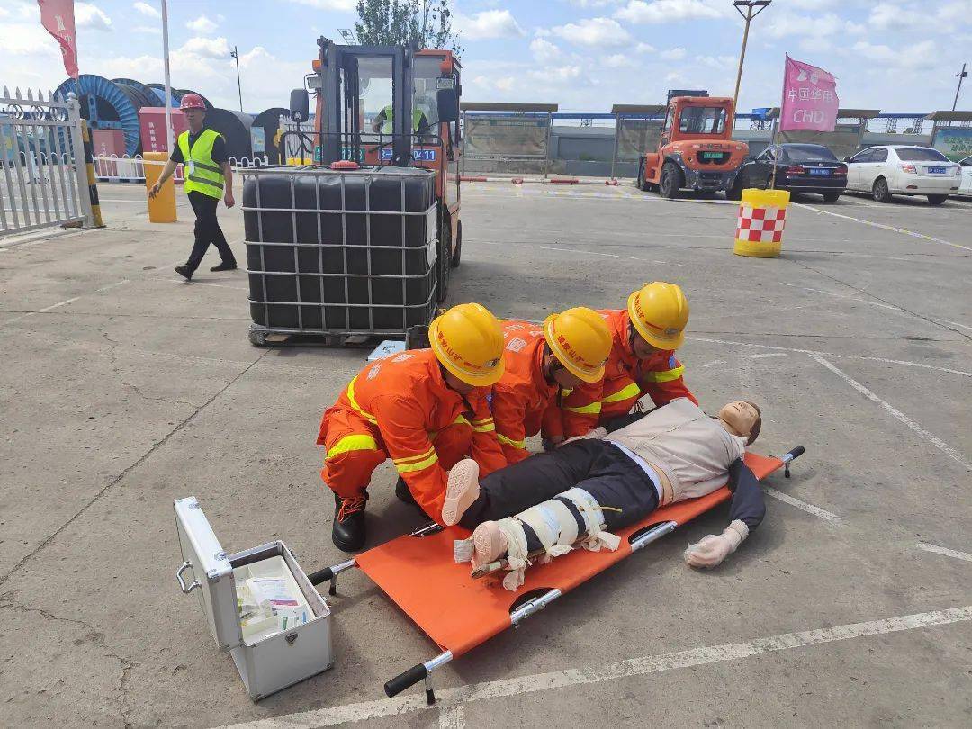 物资管理中心叉车突发安全事故应急演练取得圆满成功_人员_相关_部门