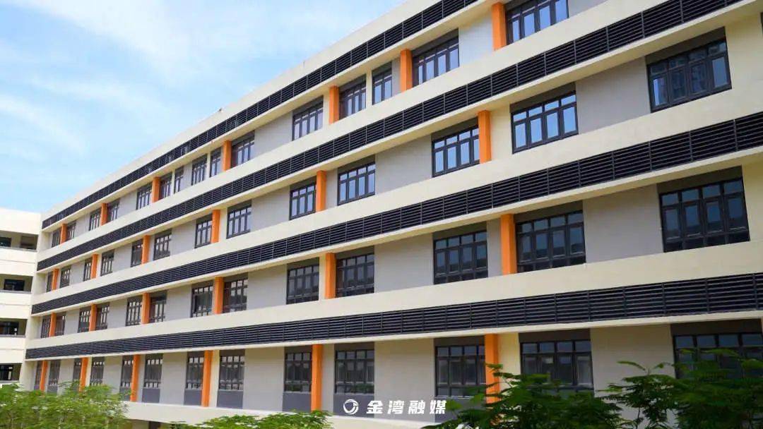 珠海这所"海上学校"来了_建设_教室_小学部