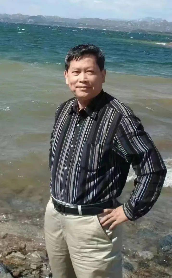 孙振杰作品展:探寻自然之美与人类共生_工艺美术_小镇_华中