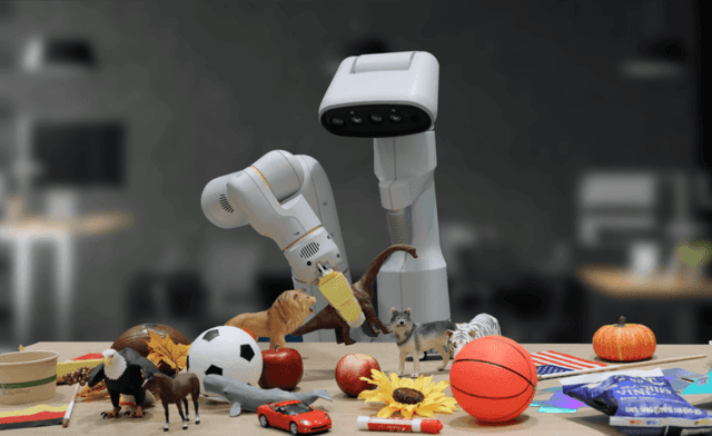 机器人可“自我学习”！谷歌DeepMind发布首个机器人算法模型，“潘多拉魔盒”打开了？