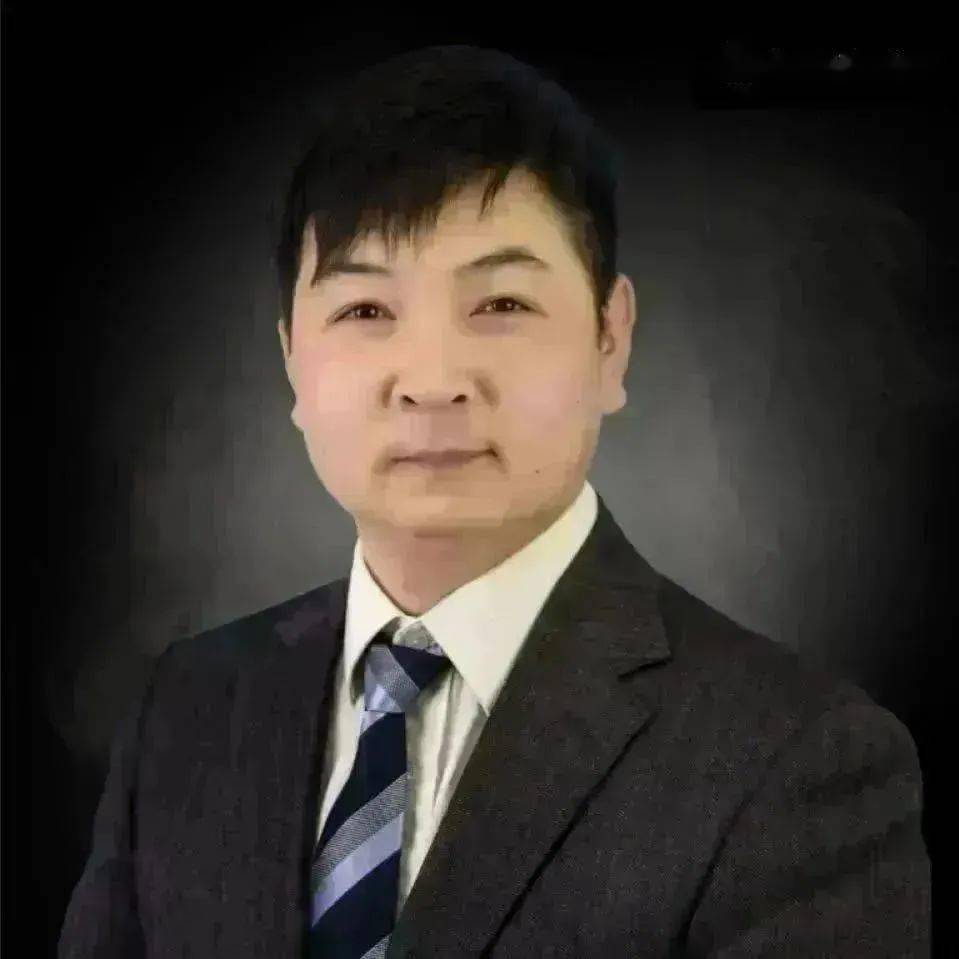 03青岛盈智科技有限公司执行副董事长,现代物流管理师,10多年智慧物流