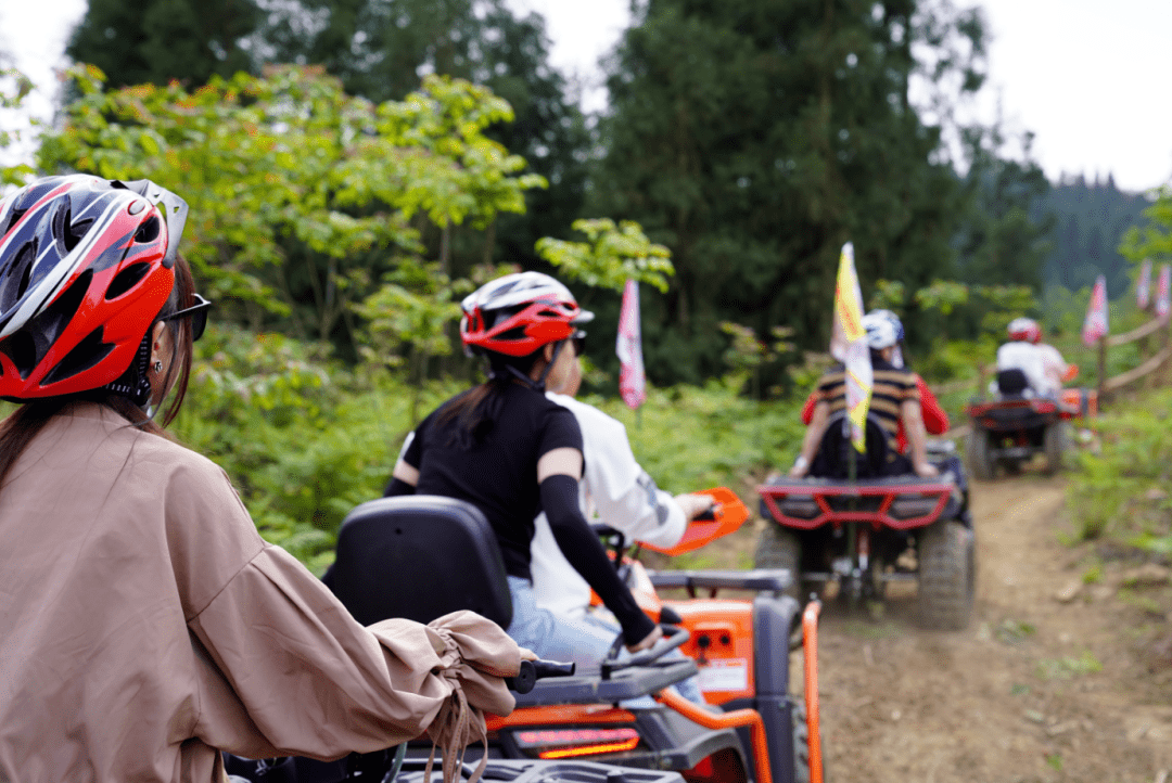 com通讯员:代建综合泸州之巅罗汉林责编:李光碧 邓