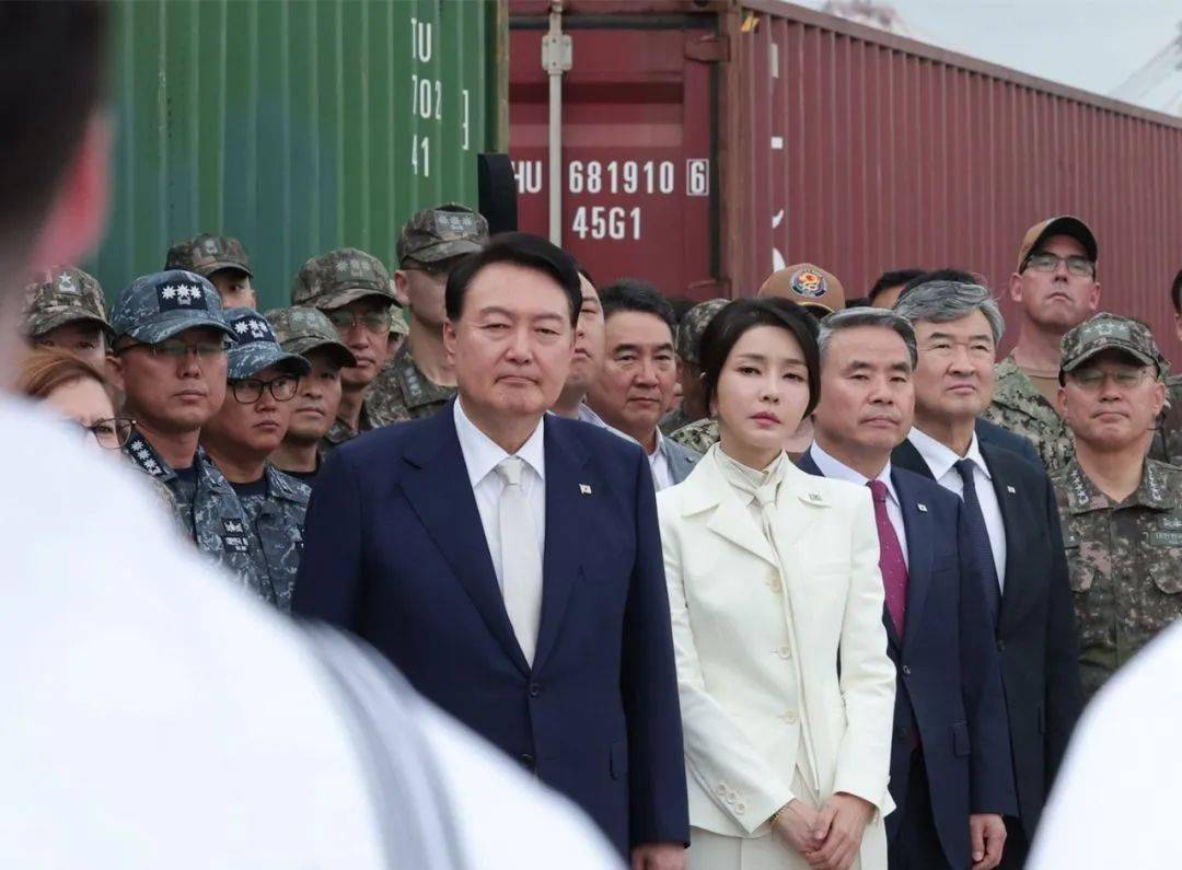 她的钻营能力比女儿还狠呐_崔恩顺_杨平郡_房地产