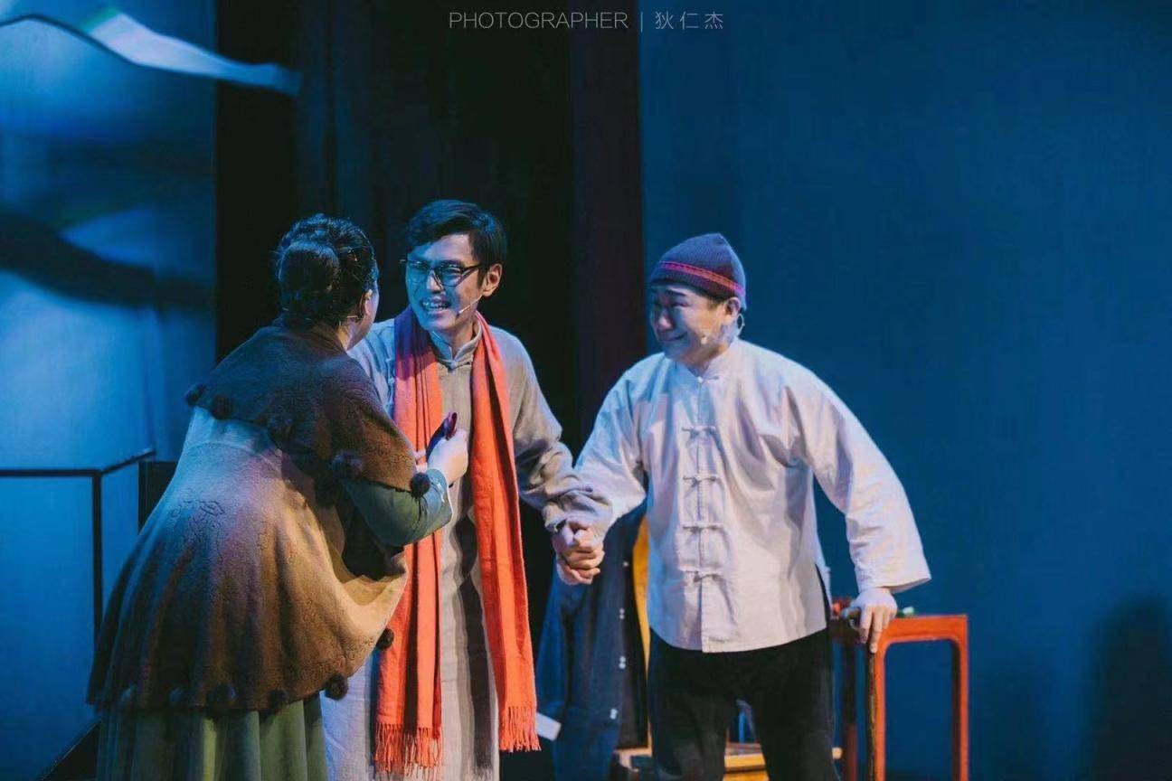 《三昧》重来,依旧"真火"_北京_舞台_曲艺