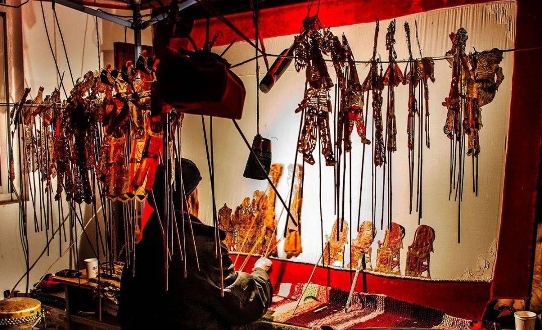 非遗小课堂 | 一方幕布 皮影演绎百态人生_南京市_表演_民间艺术