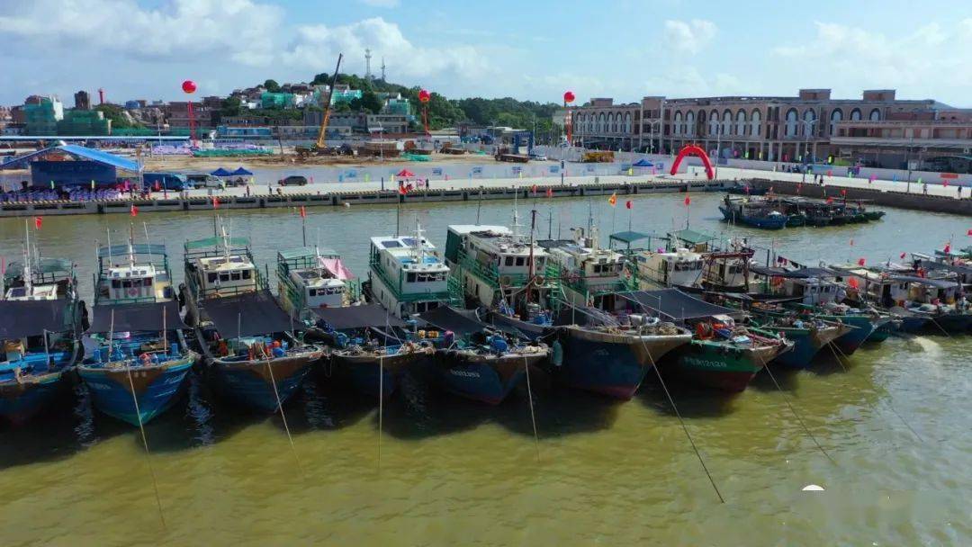 台山渔船扬帆出海!大波海鲜即将到"胃"!_渔港_广海_沙堤