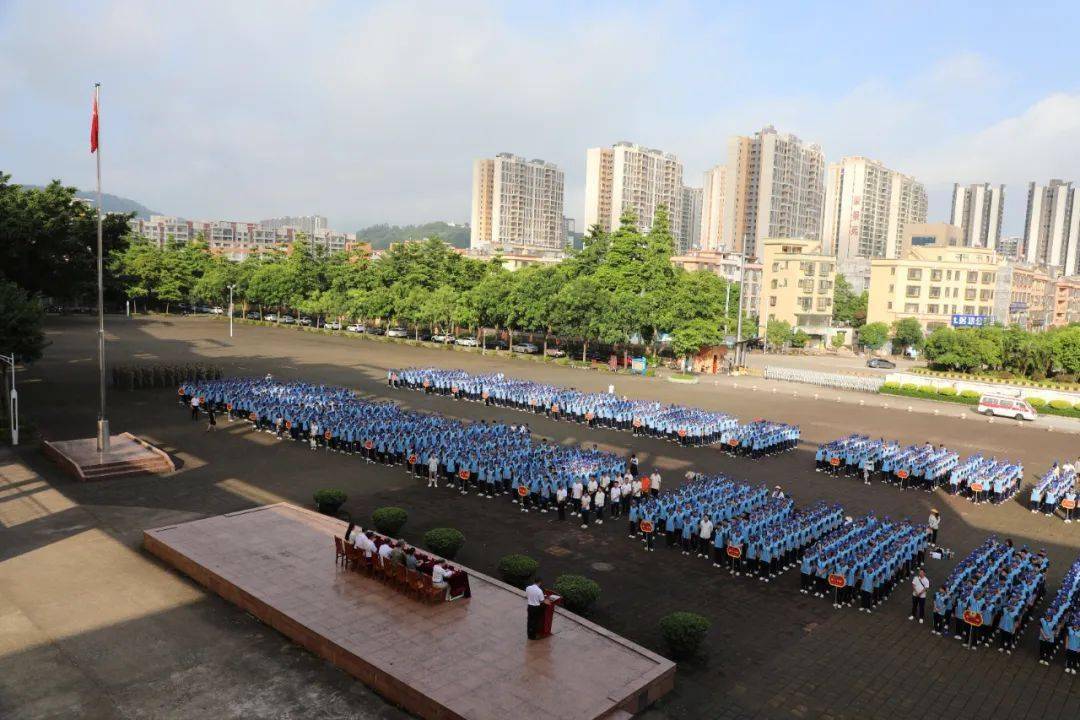 云灵山下忽生风,少年雄兵声震空 | 记2023级高一新生军训开营仪式