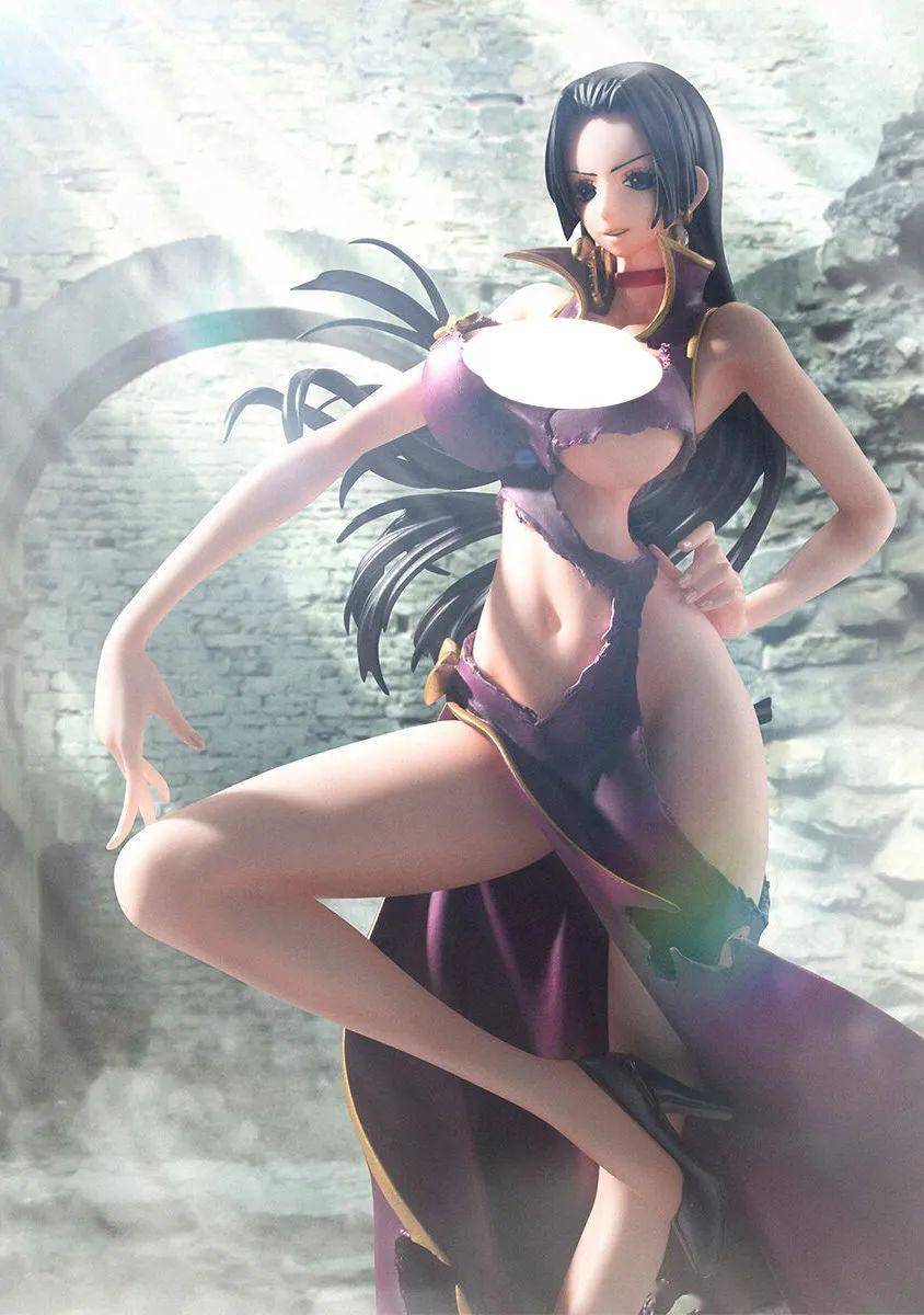 这款战损女帝有点东西!_库克_初版_产品