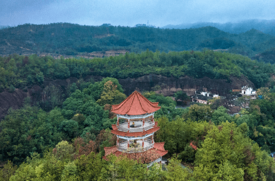 于都三万里