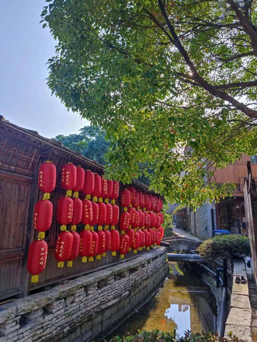 走到平坝天龙这个屯堡古村落相遇一场江南的风情