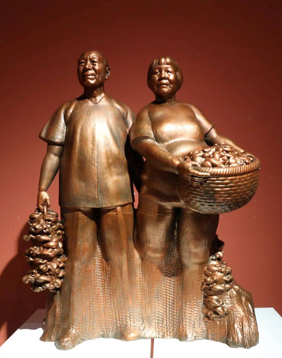 作品展示(三)丨"我塑父母——为人民塑像"专题雕塑展_cm_树脂_玻璃钢