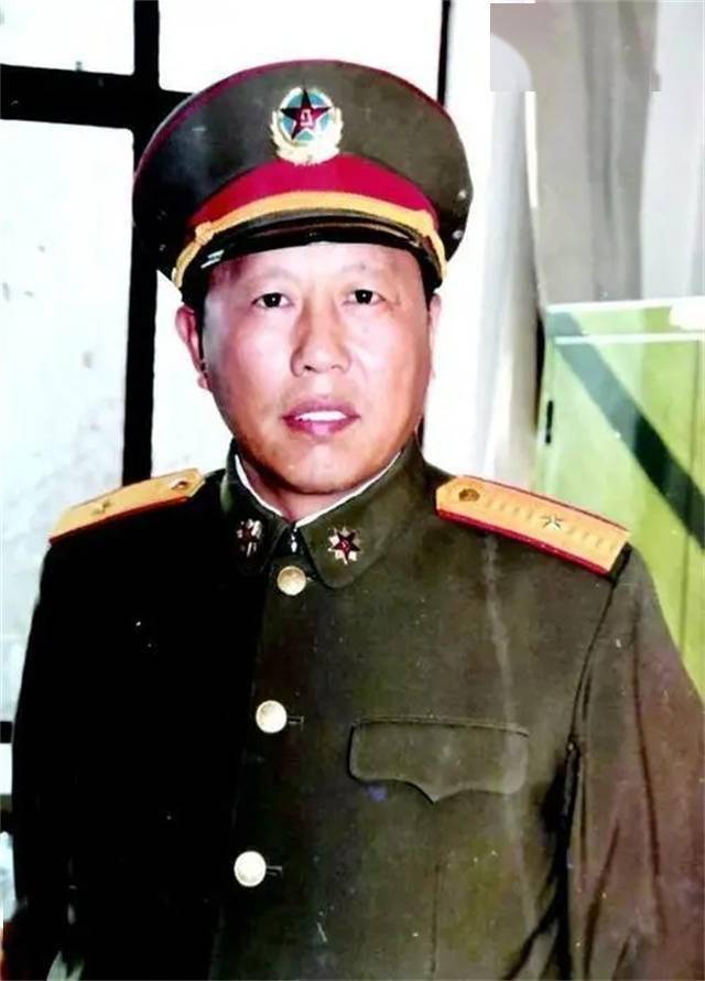 兰州军区副司令员邢世忠在华清池遭歹徒挑衅,将军说:跟我走一趟_工作