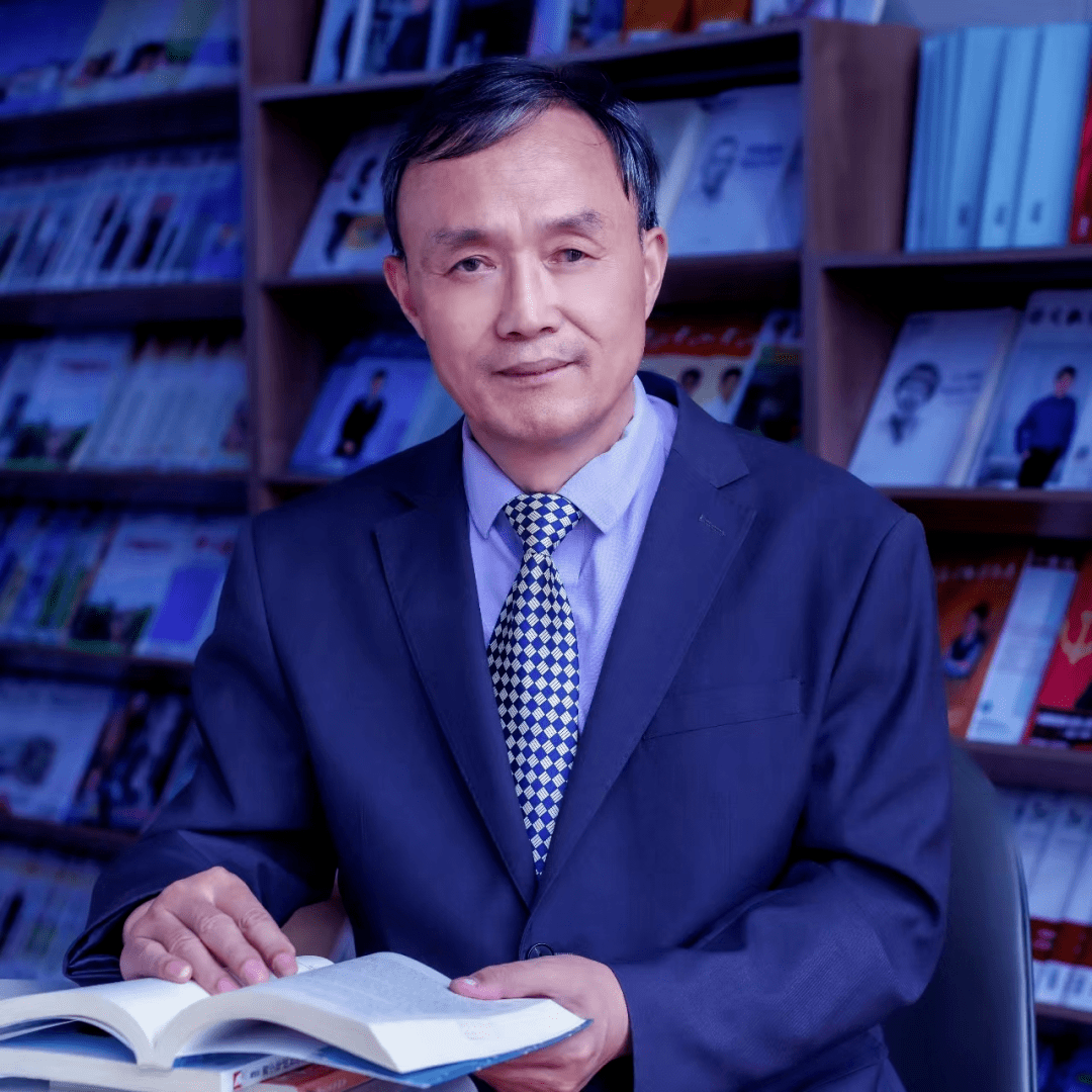 9年.特级教师,正高级教师,区市级骨干教师以上人员占比超20%.