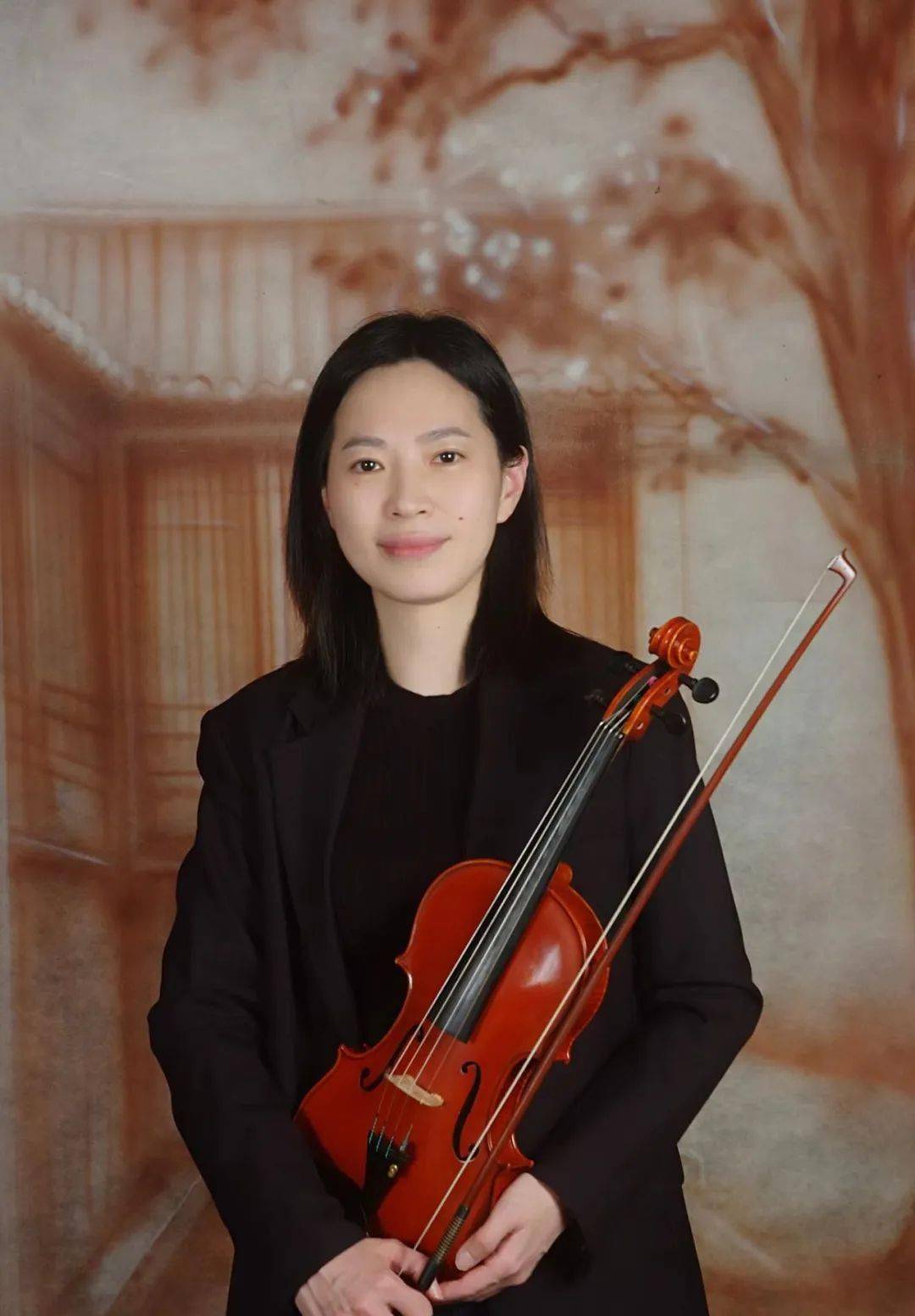 《一颗开花的树》2.《爱情树》3.《游子回乡》4.《大江东去》5.