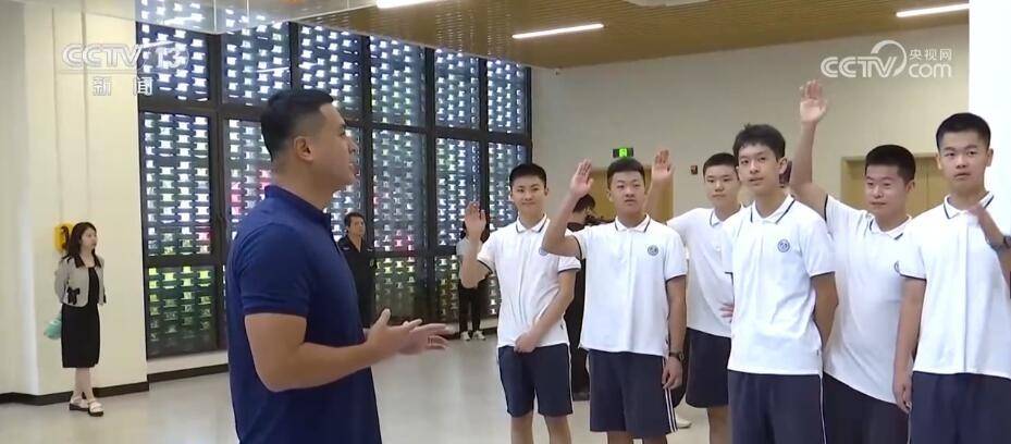 多彩活动迎盛会 浙江各地学校用亚运方式解锁“开学第一课”
