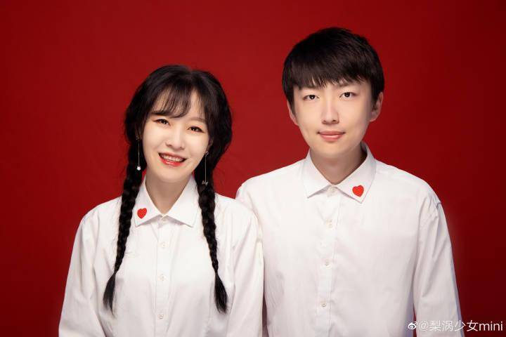 吃播网红mini官宣结婚!